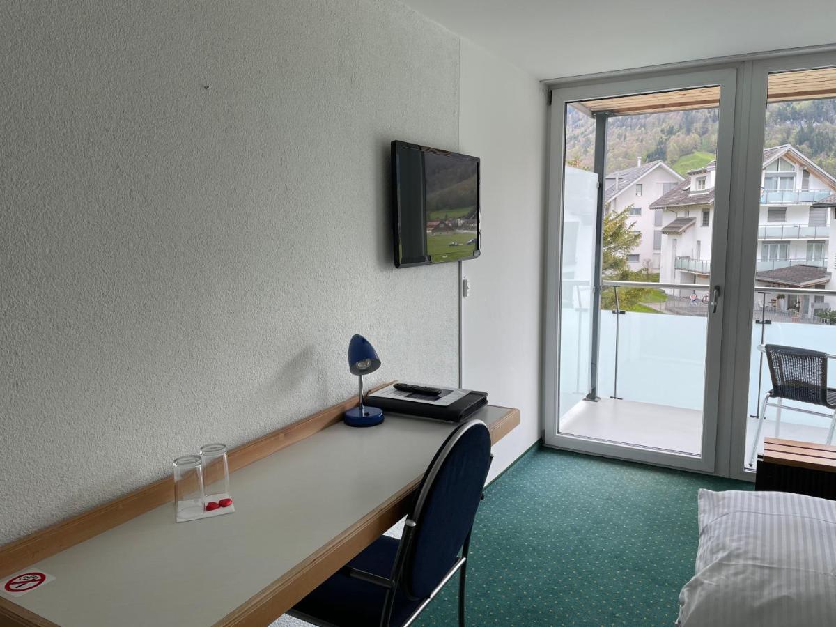 Hotel Hahnenblick เอนเกลเบิร์ก ภายนอก รูปภาพ