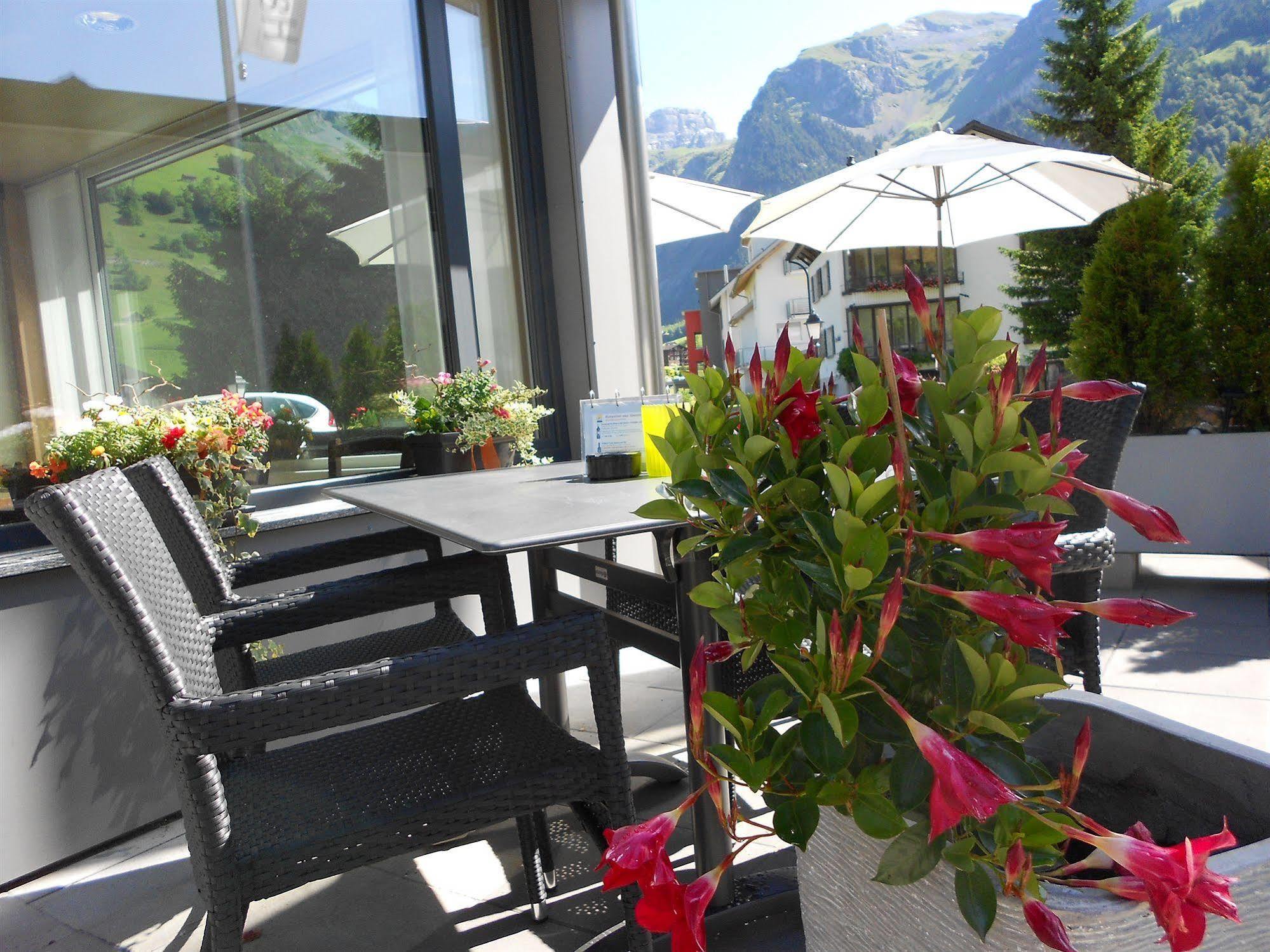 Hotel Hahnenblick เอนเกลเบิร์ก ภายนอก รูปภาพ